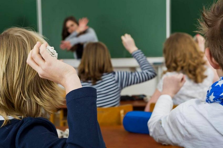 Большинство российских педагогов отмечают усиление проблемы трудного поведения школьников