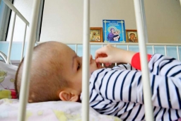 Без медпомощи, питания и даже мыла: ужасающие результаты проверки детских домов России [+Видео]