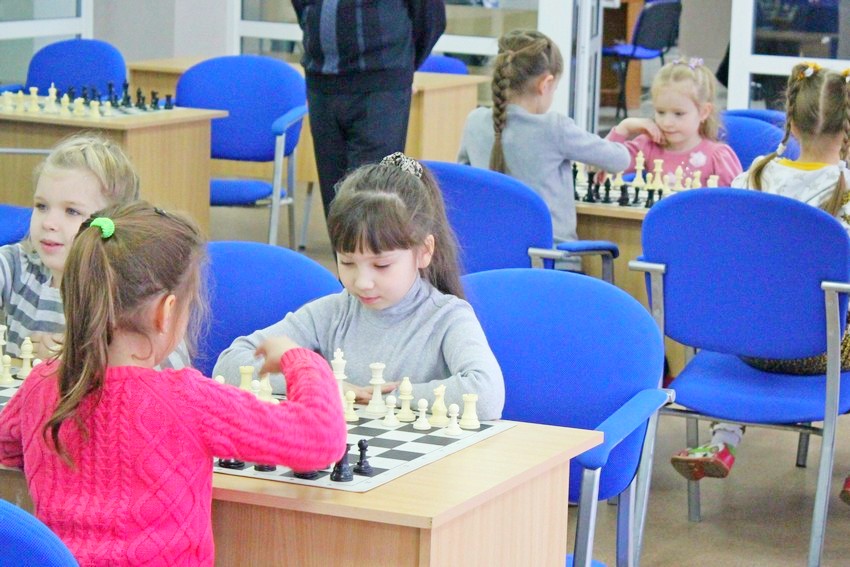 Юные шахматисты из Моршанска — призеры межрегионального турнира 8