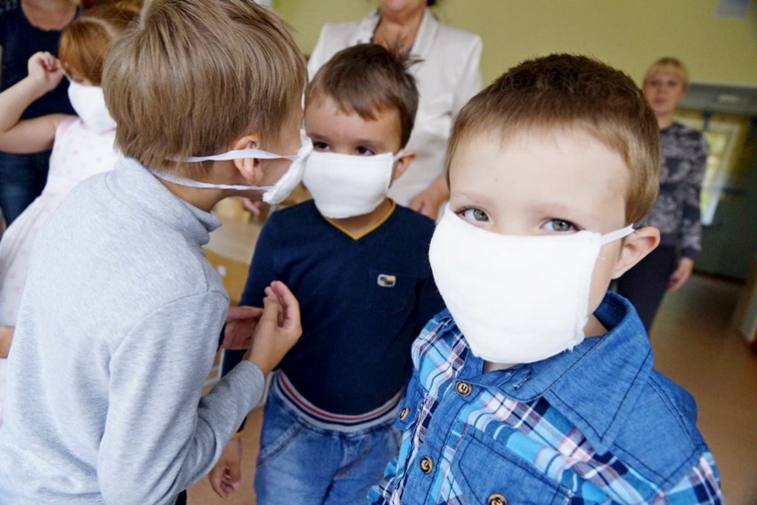 Дети оказались скрытыми разносчиками коронавируса