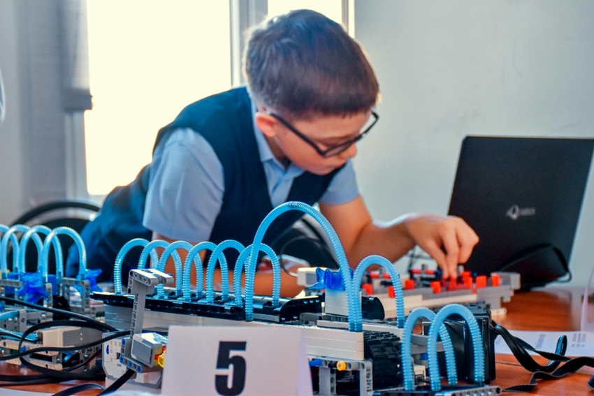 В Тамбове прошла областная выставка юных изобретателей «НТТМ-Тамбов 2019»  [+Видео]