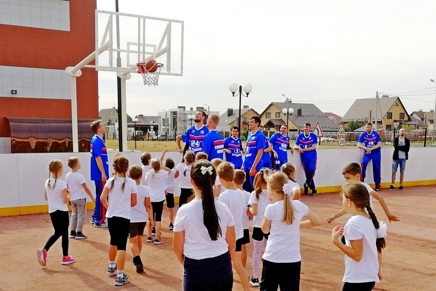 Баскетбольный клуб "Тамбов" начинает серию мастер-классов для школьников 6