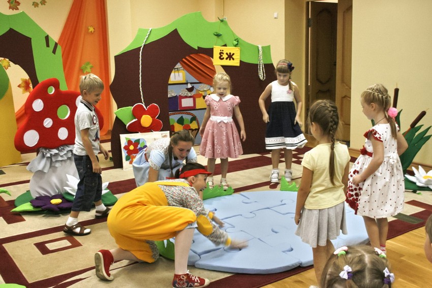 В детском саду состоялась премьера спектакля ТМТ «Гусёнок»! 9