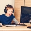 Ученые выяснили, что компьютерные игры и интернет замедляют развитие мозга ребенка