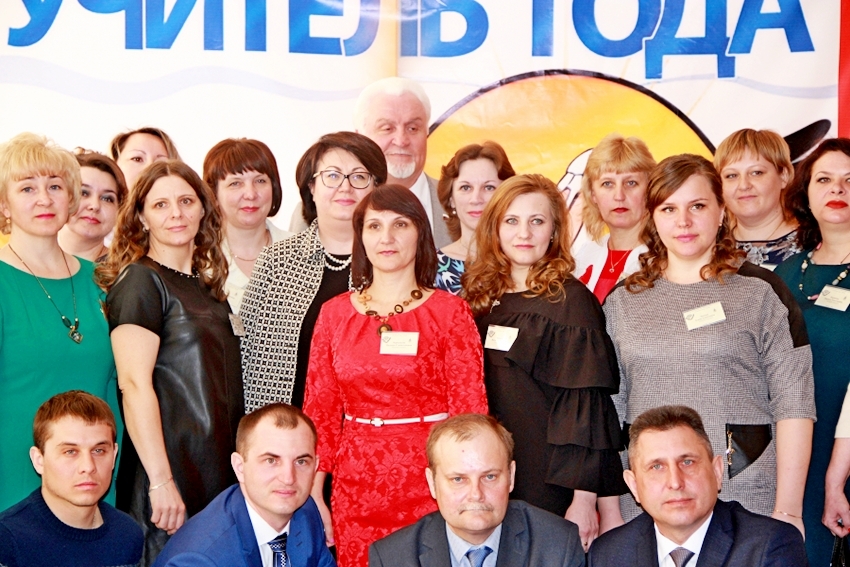 Лучшие учителя Тамбовщины получат денежные поощрения в размере 200 тысяч рублей