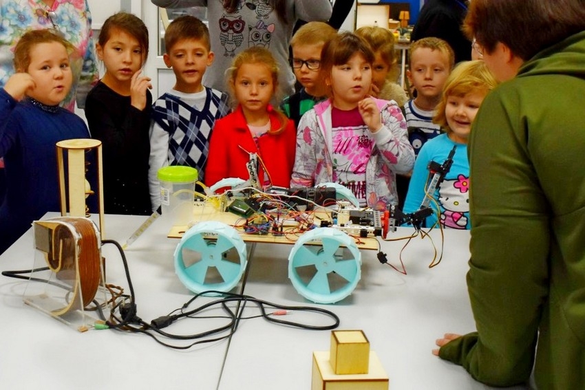 Детский технопарк «Кванториум-Тамбов» принимает малышей 4